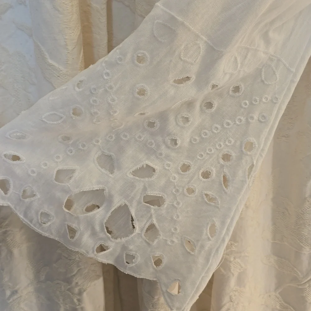 White Bell Sleeve Blouse - Picture 4 of 5